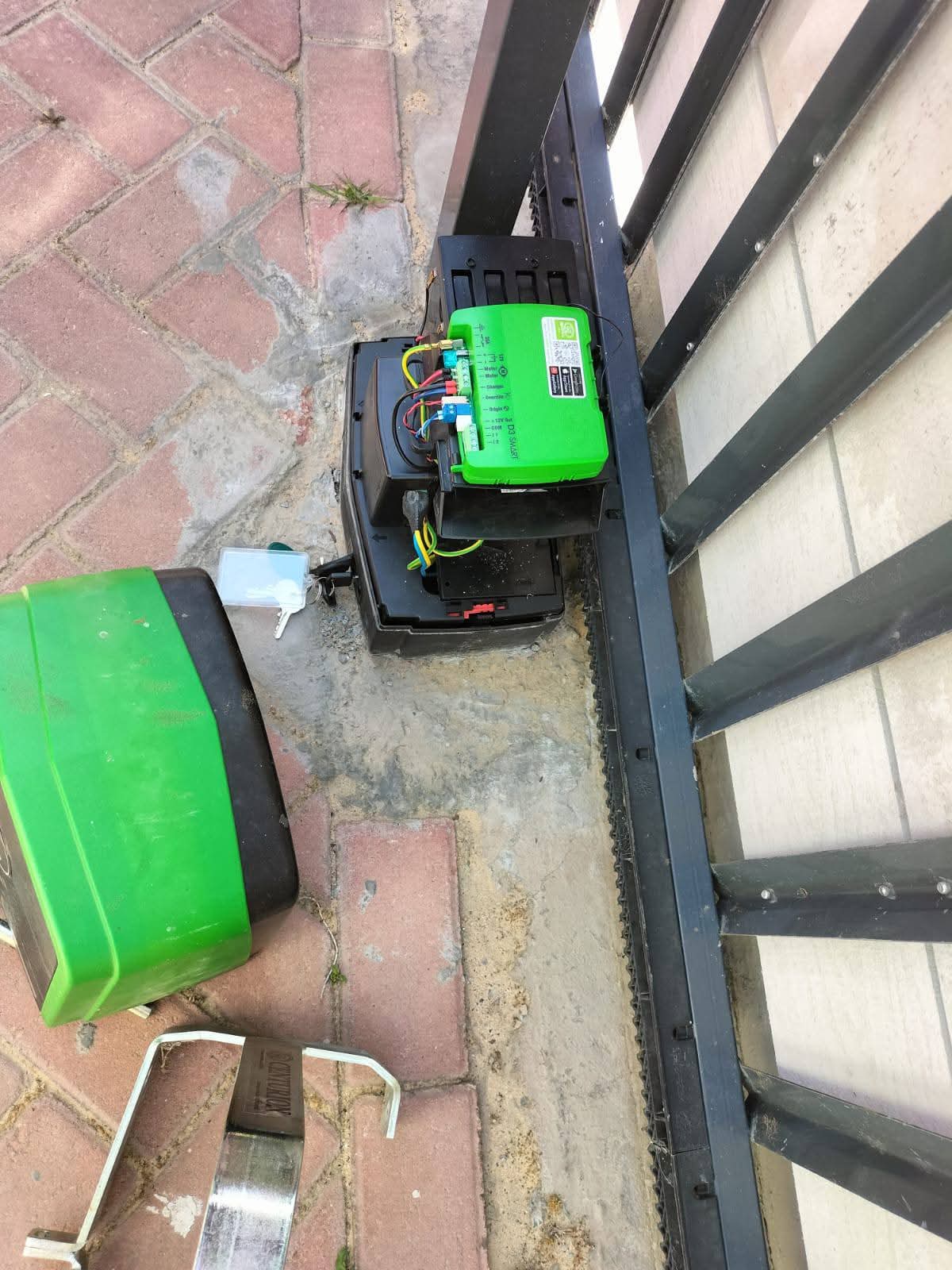 Sliding gate motor system in Sea Point, Cape Town